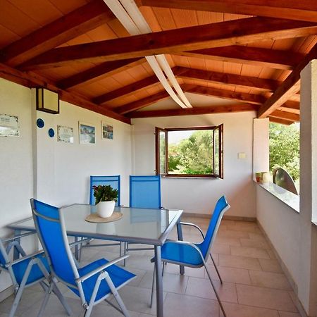 Relaxing Holiday House With Terrace Sea View Medulin Zewnętrze zdjęcie